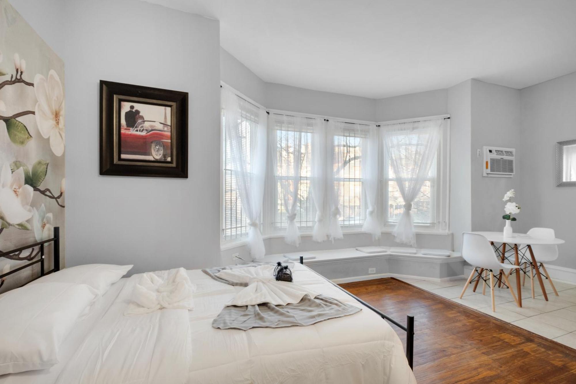 Apartment Urban Quaint Flat Upenn *
