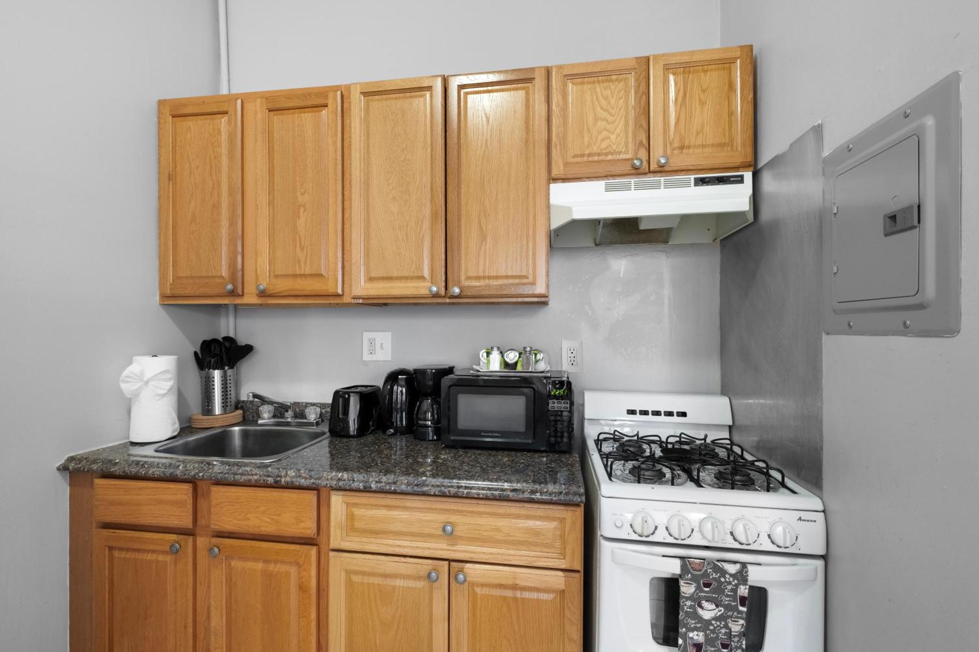 Urban Quaint Flat Upenn *